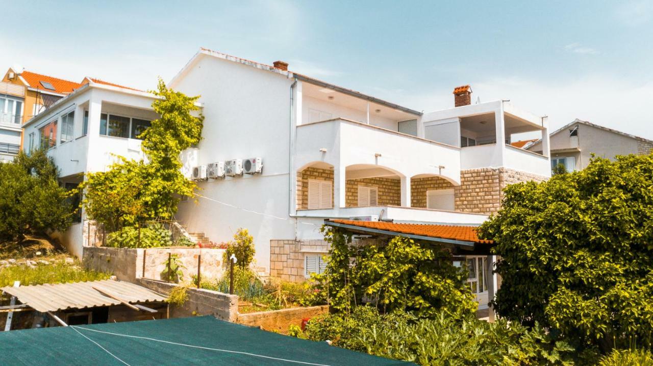 Guest House Stefica Hvar Town Exteriör bild